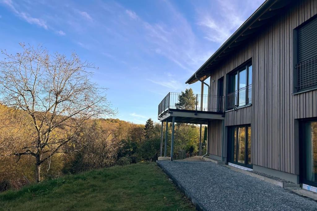 The Forest Retreat- Luxurioese Ferienwohnung Mit Privater Sauna Wermelskirchen Exterior photo